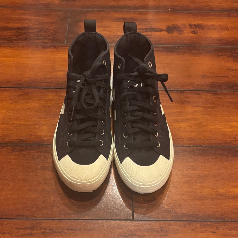 Veja Nova High Top Sneakers – Black / Natural – Women’s size - 8.5